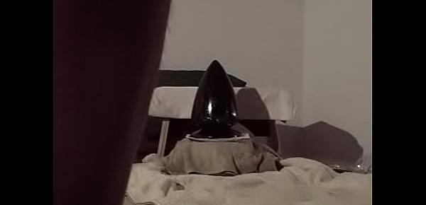  anal gaping on giant plug